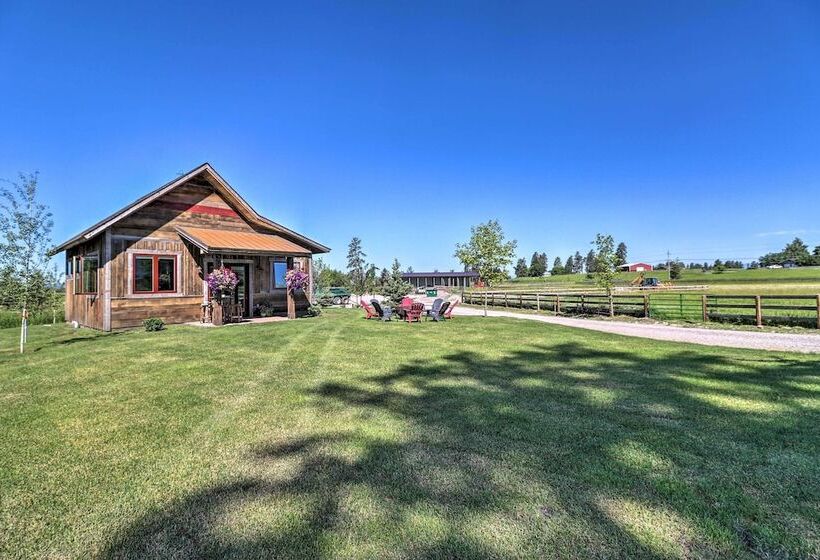 Stunning Kalispell Cottage On 30 Acre Farm!