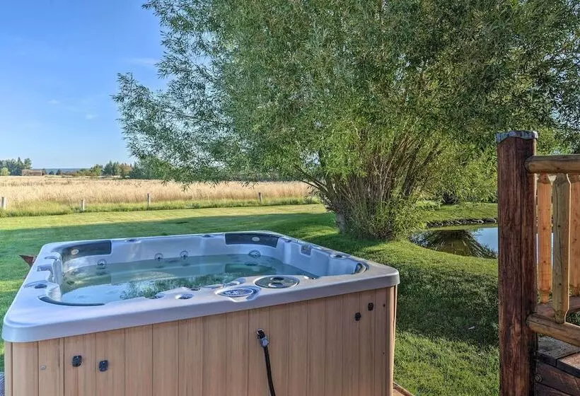 Stunning Driggs Retreat W/ Private Hot Tub & Pond!