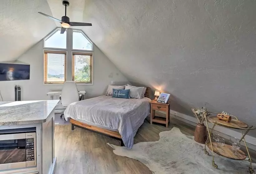 Stunning Driggs Retreat W/ Private Hot Tub & Pond!