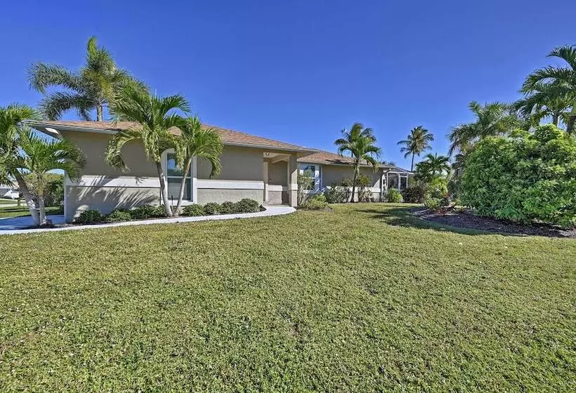 Sunny Marco Island Oasis < 2 Miles To Beach!