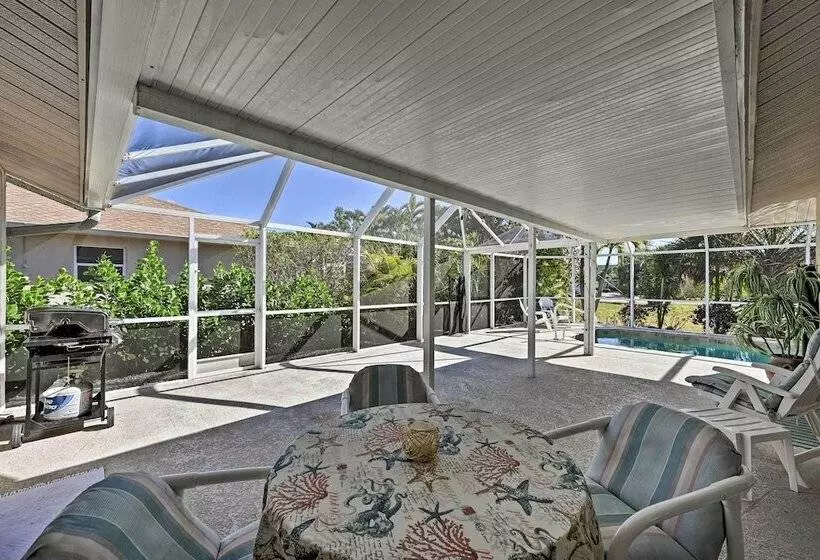 Sunny Marco Island Oasis < 2 Miles To Beach!