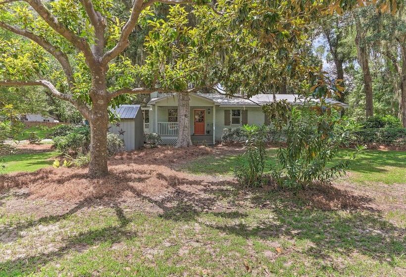 1 Mi To Old Town Bluffton: Home W/ Screened Porch