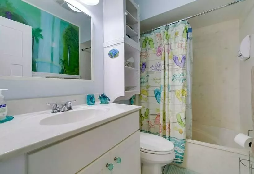 Waterfront Crystal River Hideaway W/ Canal Access!