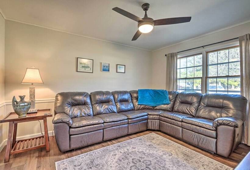 Waterfront Retreat < 4 Mi To Dtwn Cambridge!