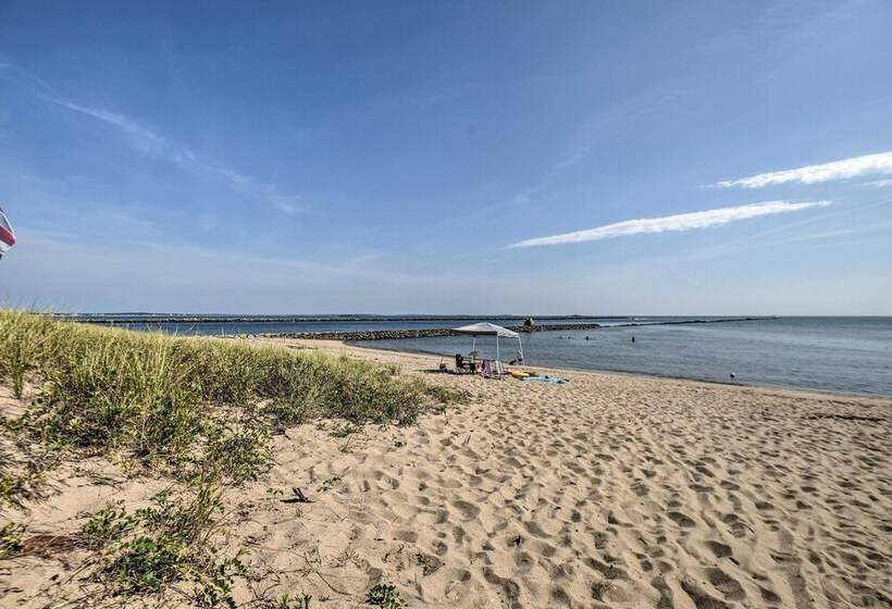 6br Biddeford Home; Steps To Hills Beach