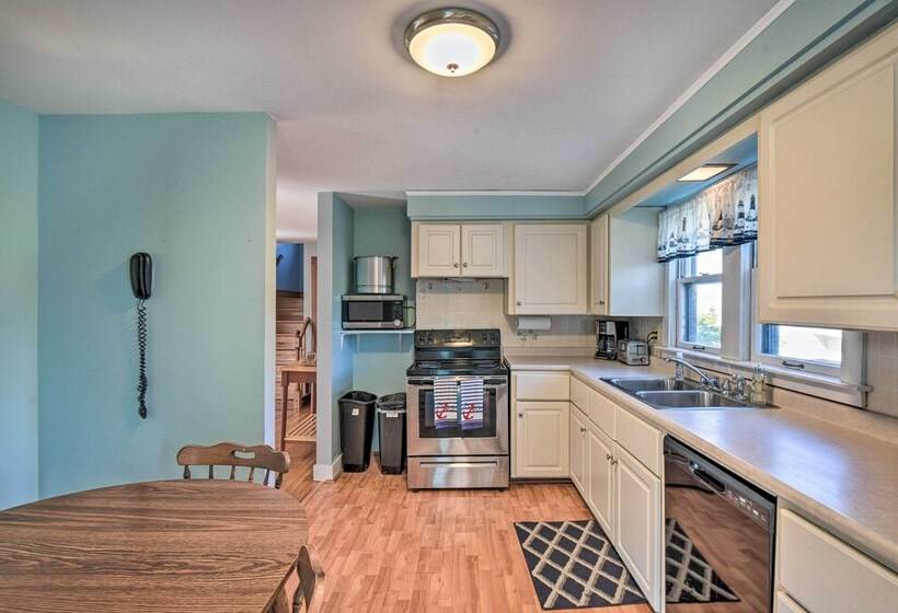 6br Biddeford Home; Steps To Hills Beach