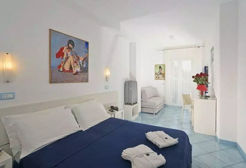Room In B&b Forio With A Breathtaking View, For 2 Persons