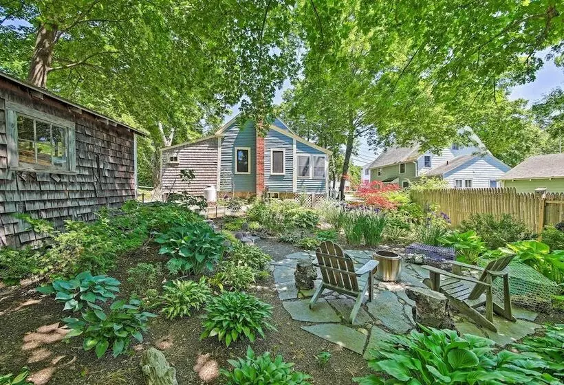 Charming Cottage W/ Patio, Walk To Boothbay Harbor