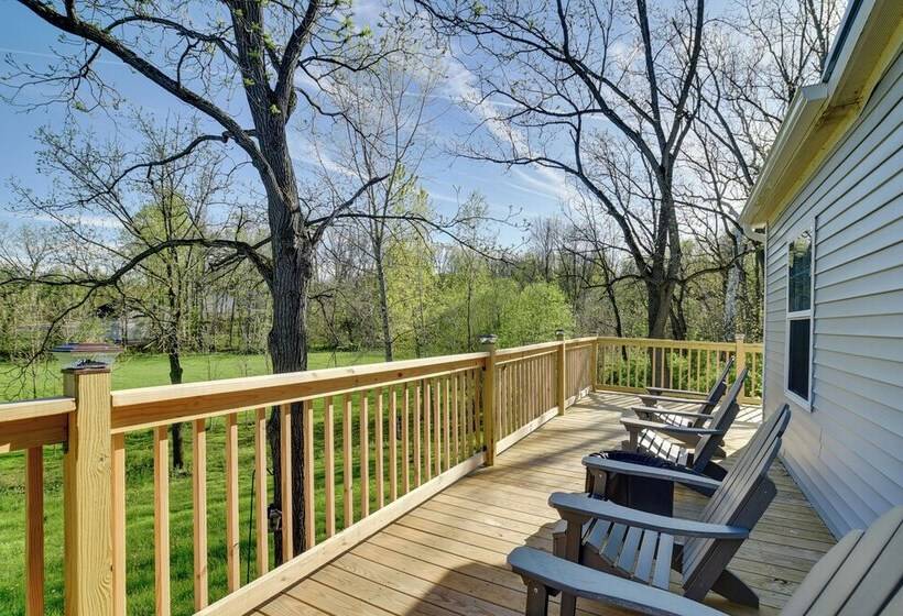 Chic Seneca Falls Home On Cayuga Wine Trail!