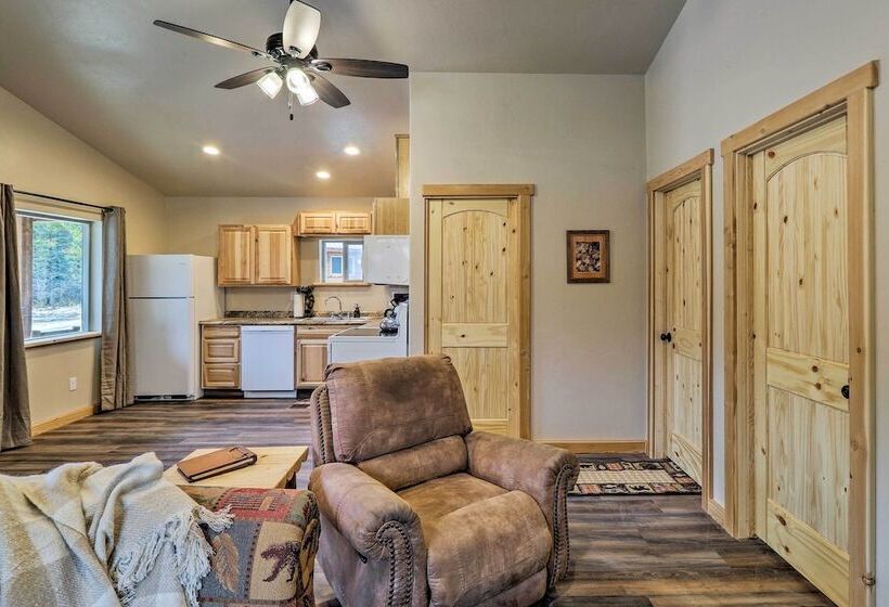 Custom Cabin W/ Grill & Fire Pit: 7 Mi To Glacier!