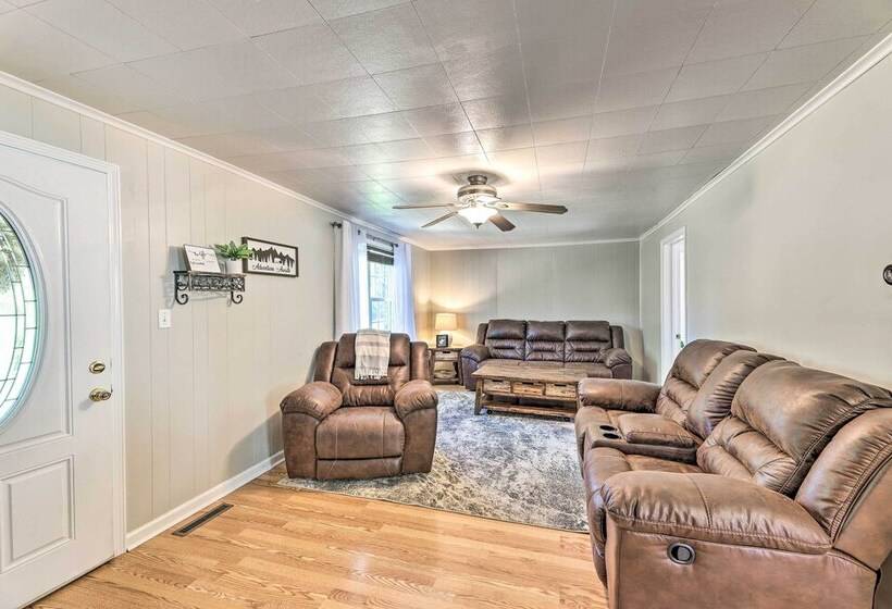 Family Friendly Sanctuary: Bbq, Patio & Yard