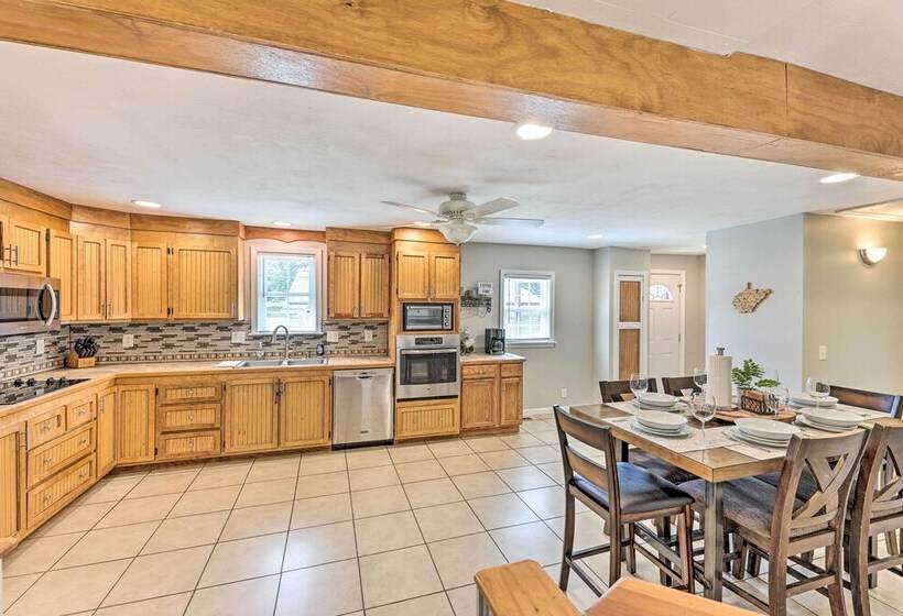 Family Friendly Sanctuary: Bbq, Patio & Yard