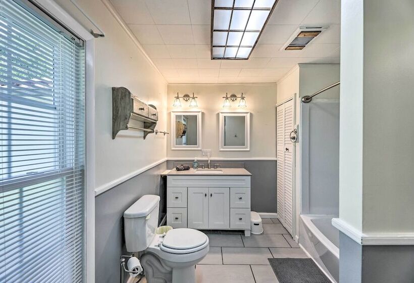 Family Friendly Sanctuary: Bbq, Patio & Yard