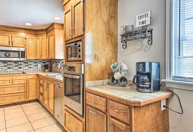 Family Friendly Sanctuary: Bbq, Patio & Yard