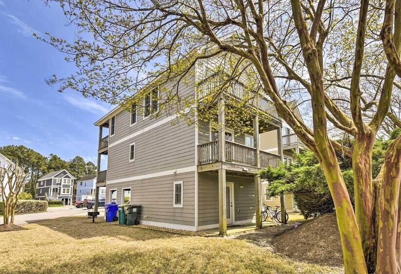 Home W/ Deck In Corolla Light: Walk To Beach!