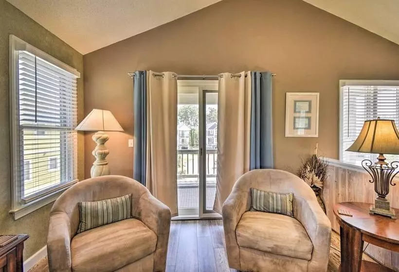 Home W/ Deck In Corolla Light: Walk To Beach!