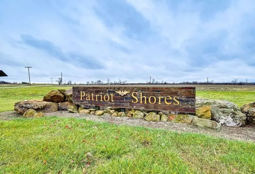 Rough River Lake House W/ Dual Primary Suites!