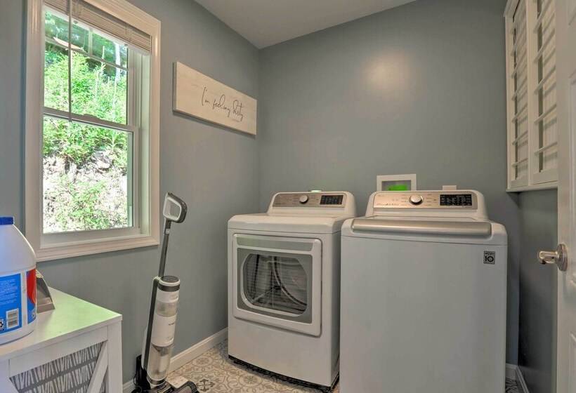 Rough River Lake House W/ Dual Primary Suites!