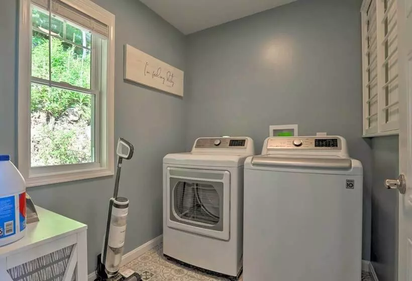 Rough River Lake House W/ Dual Primary Suites!