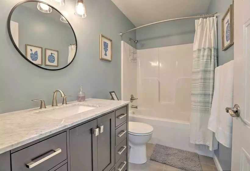 Rough River Lake House W/ Dual Primary Suites!