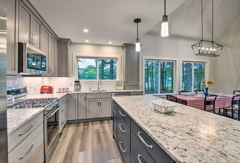 Modern Francestown Retreat On Scobie Pond!