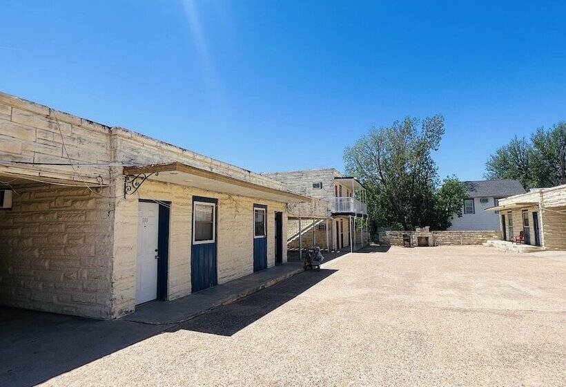 فندق على الطريق Budget Inn