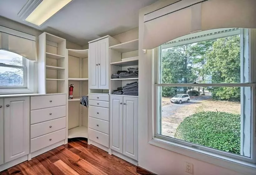 Riverfront Elizabeth City Retreat W/ Yard!