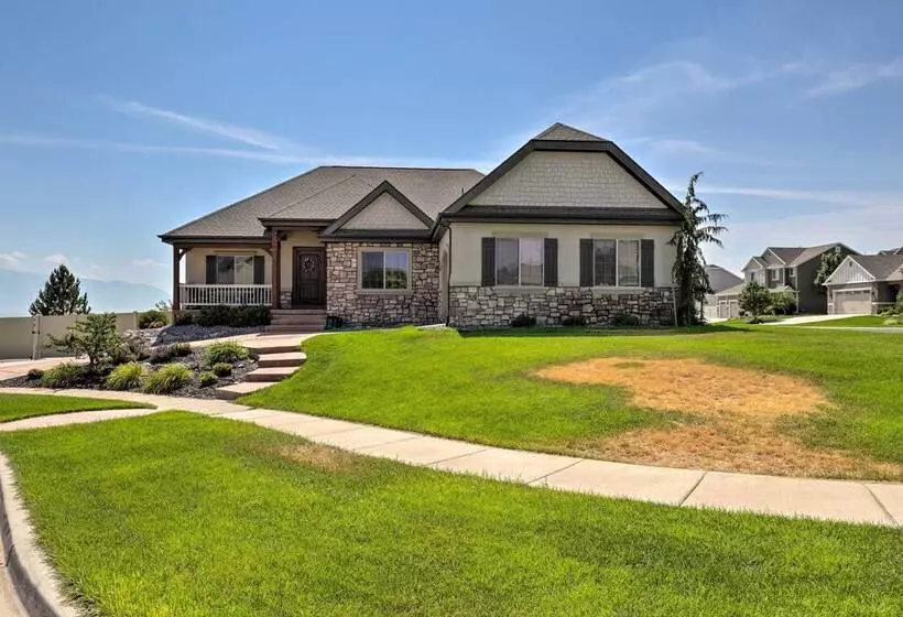 Saratoga Springs Getaway: Walk To Utah Lake!