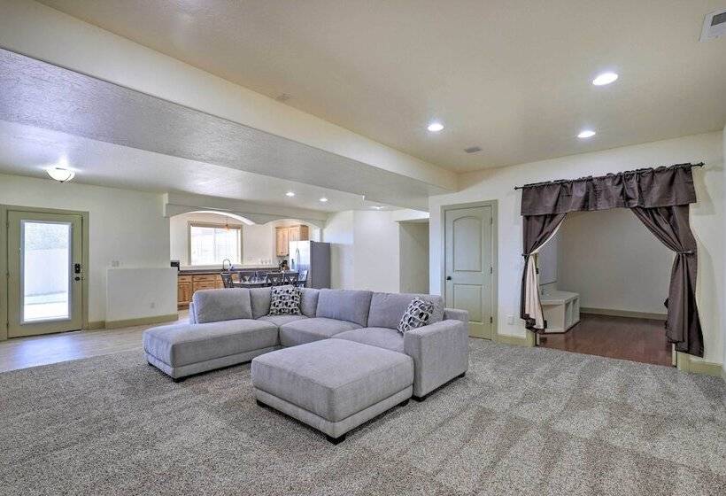 Saratoga Springs Getaway: Walk To Utah Lake!