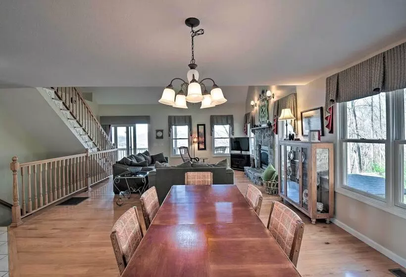 Game Room & Mtn Views: Ridgeline Escape!