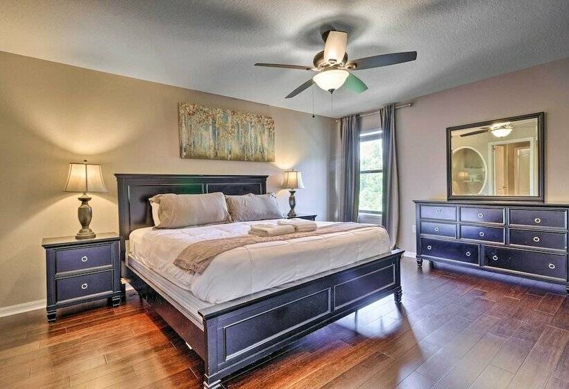 Spacious Davenport Retreat W/ Lanai + Pool!