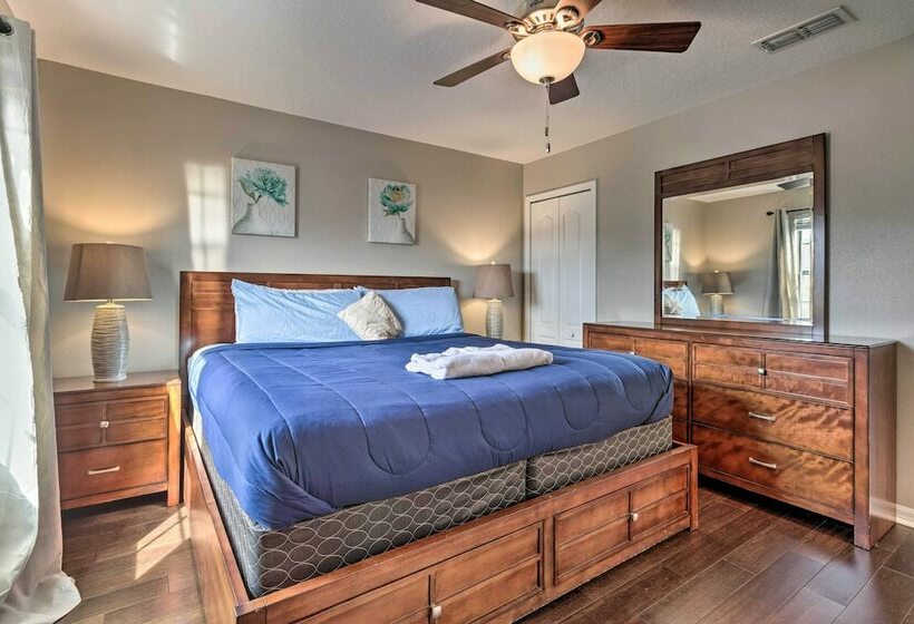 Spacious Davenport Retreat W/ Lanai + Pool!