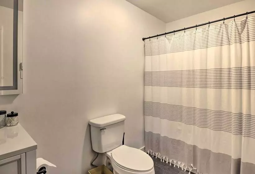 Spacious Tobyhanna Getaway: Echo Lake Access!