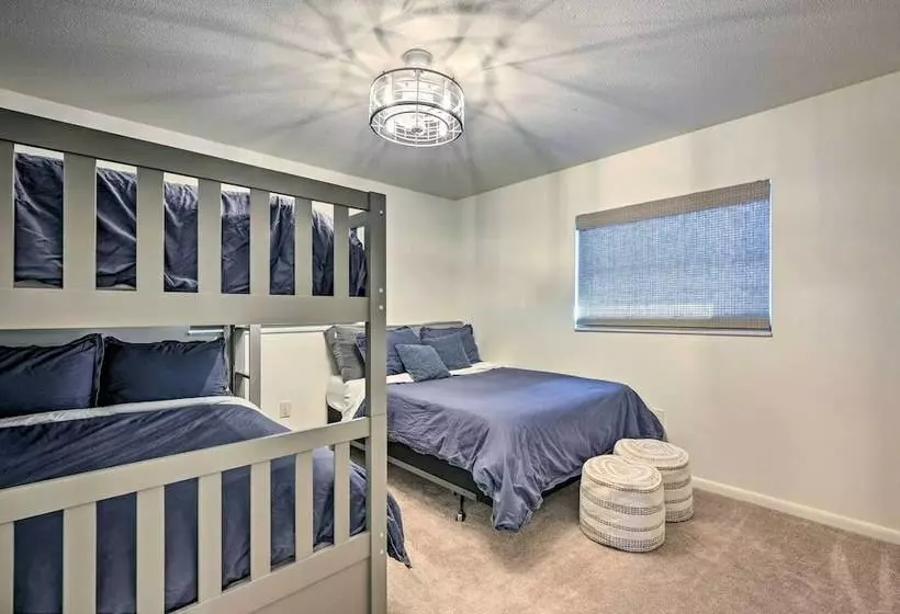 Private Dock + Grill: Sunny Lake Weir Retreat!