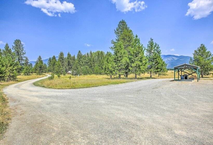 Sun Soaked Trout Creek Escape < 2 Mi To River