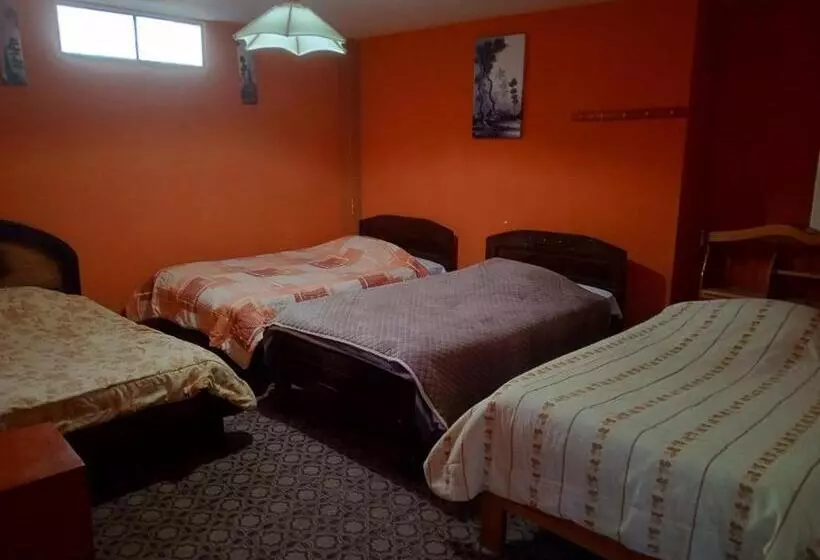 مسافرخانه Puerto Alegre Copacabana