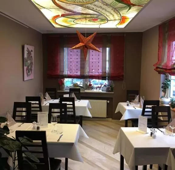 هتل Auberge La Veranda