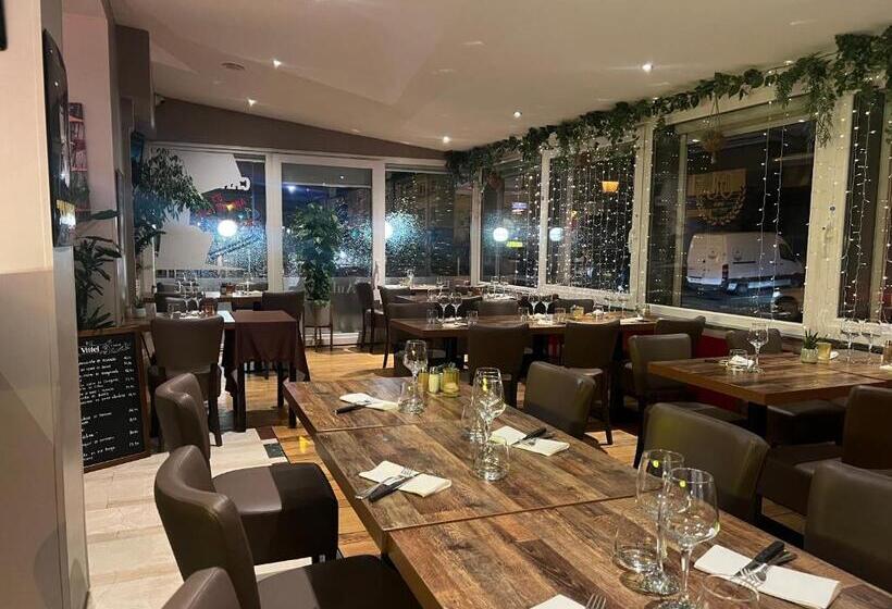 هتل Auberge La Veranda