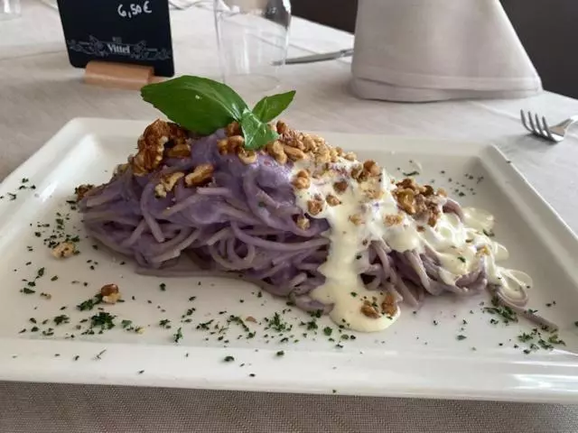 هتل Auberge La Veranda