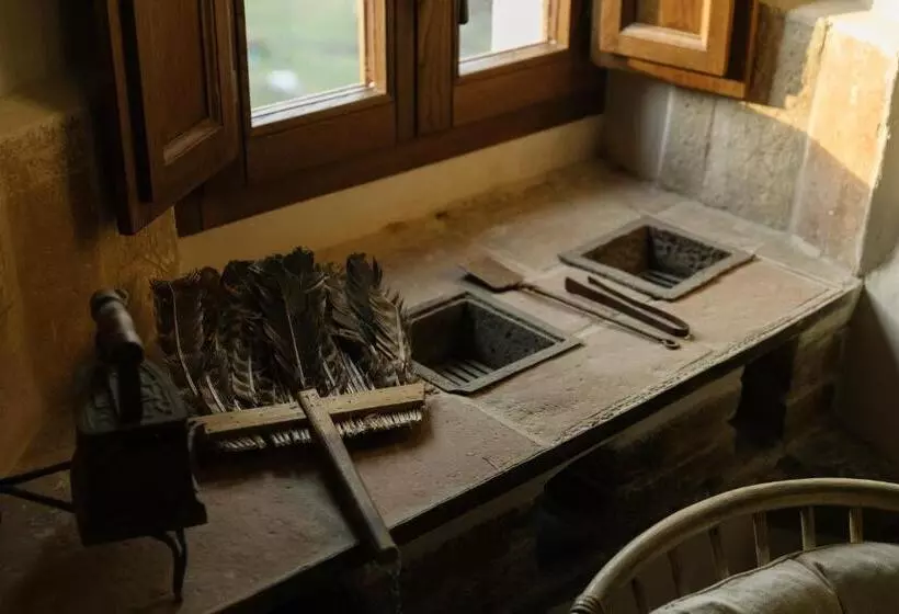 Hotelli Castel Di Luco