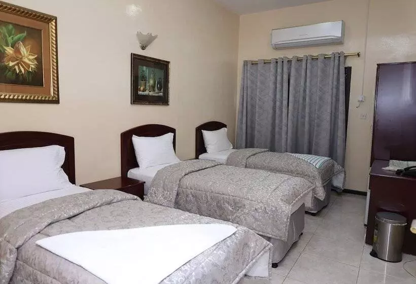 Hotelli Deira Palace