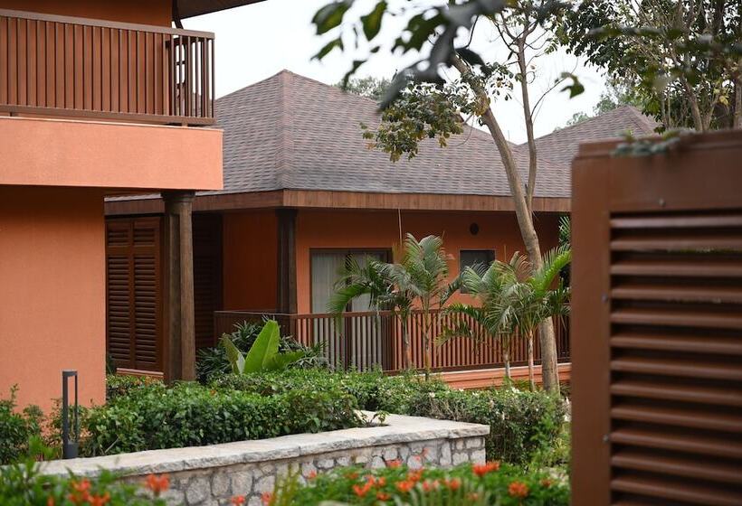 ホテル Mulberry Shades Bengaluru Nandi Hills, A Tribute Portfolio Resort