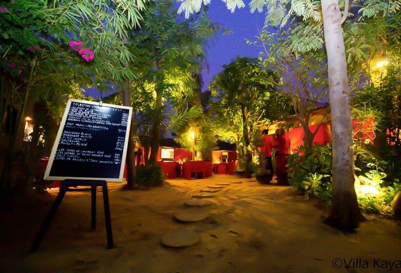 هتل Villa Kaya Lodge