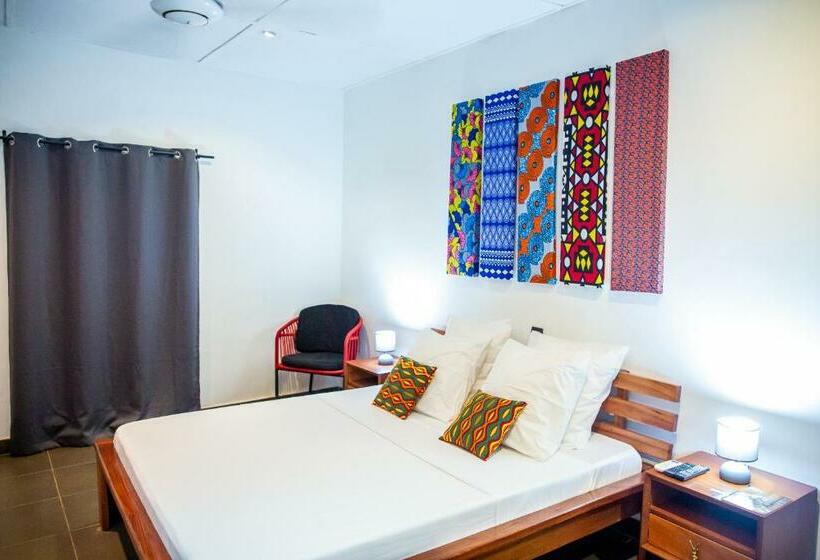 هتل Villa Kaya Lodge