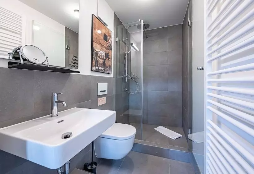 Limehome Stuttgart Elsenhansstr