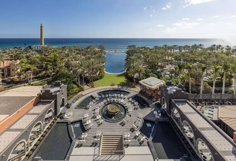 Unique Club at Lopesan Costa Meloneras Resort