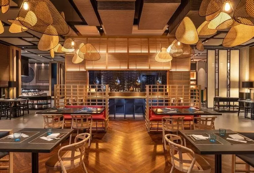 Unique Club at Lopesan Costa Meloneras Resort