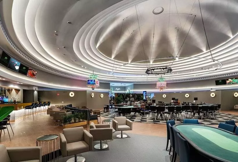 Unique Club at Lopesan Costa Meloneras Resort