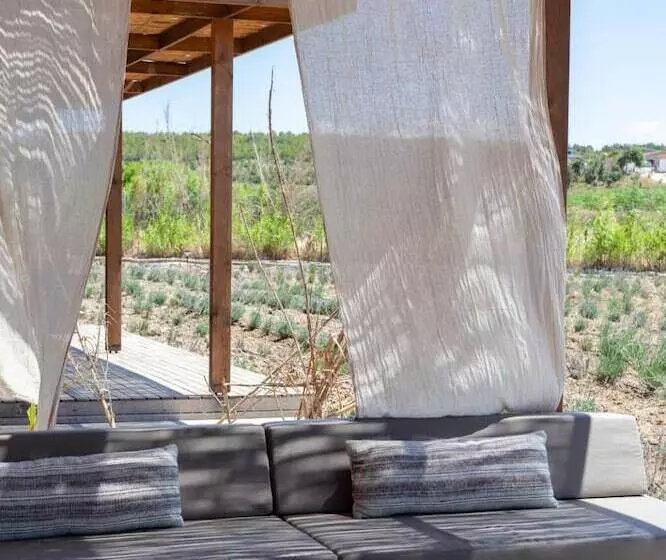 Zay A çeşme Hotel & Beach