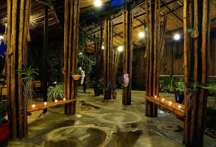 هتل Tammarene Villa